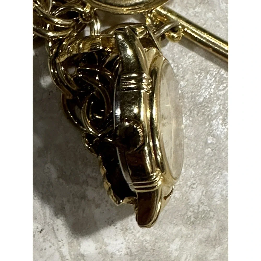 Pedre Women Round‎ Watch Gold Tone Sea Ship Charms Quartz New Battery Vintage